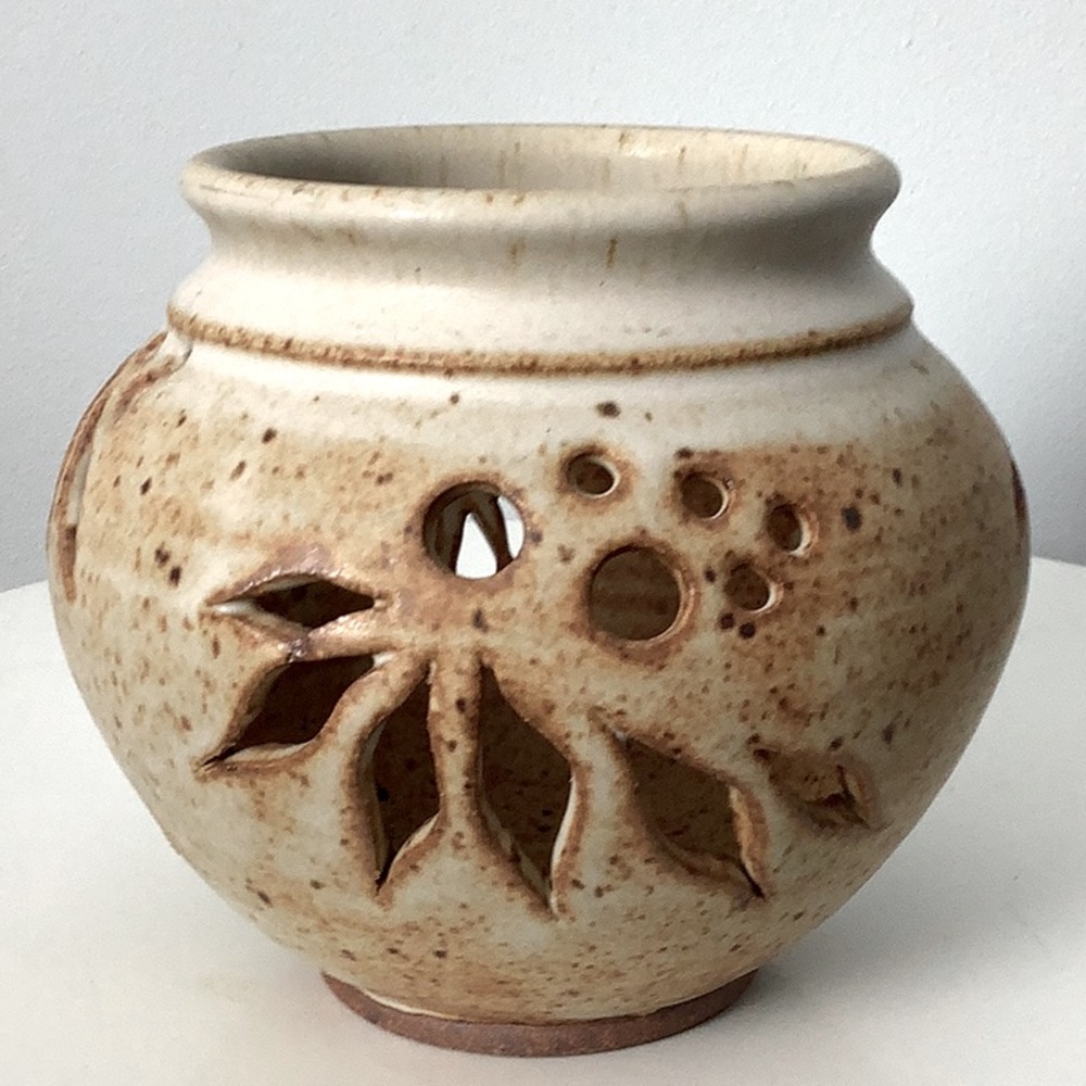 Artisan Crafted Pottery